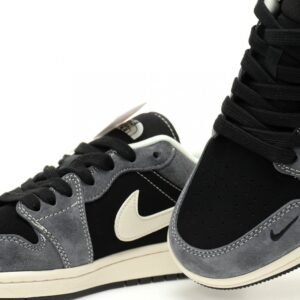 【AT9119】ナイキ エアジョーダン 1 ロー × ザ ノースフェイス コラボ スニーカー | The North Face x Nike