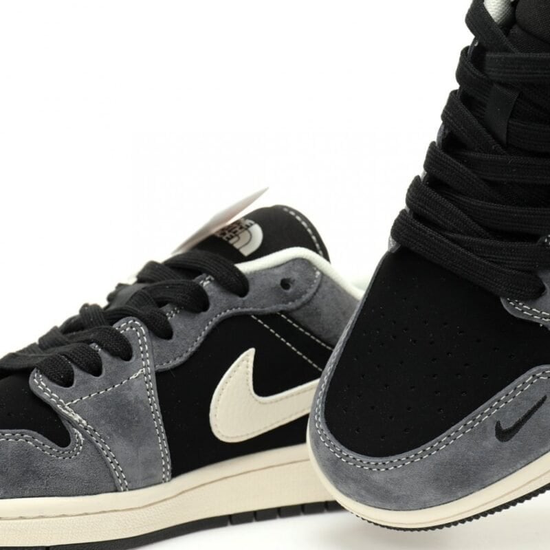 【AT9119】ナイキ エアジョーダン 1 ロー × ザ ノースフェイス コラボ スニーカー | The North Face x Nike