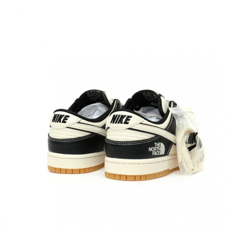 【AT9120】ナイキSB x ザ ノースフェイス コラボ ダンク ロー | The North Face x Nike