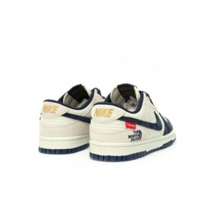 【AT9124】Nike SB Dunk Low × The North Face × Supreme ストリートスケートシューズ | Nike Dunk