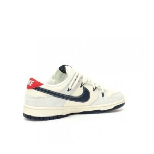 【AT9126】ナイキ×ノースフェイスコラボSBダンクロー スニーカー | TNF x Nike