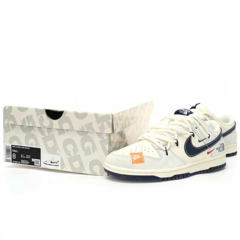【AT9126】ナイキ×ノースフェイスコラボSBダンクロー スニーカー | TNF x Nike