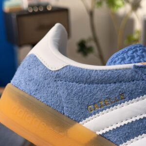 【AT9742】アディダスオリジナルスガゼルINDOOR スニーカースエード青色白色レザーアクセント クラシックスポーツスタイル | Adidas Originals
