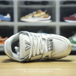 【AT9746】Louis Vuitton Trainer Maxi Lowシリーズスポーツシューズ | Louis Vuitton
