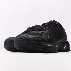 【AT9762】DIOR CD1ローカットスニーカー | フランスのエレガンスとスポーツスタイルを融合した究極の黒 | Christian Dior
