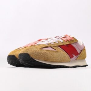 【AT9769】ニューバランスのレトロ美学と現代技術が融合したスニーカー | New Balance
